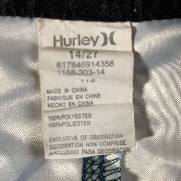 Boys Hurley swim trunks.  Size 14.  Waist 27 - Picture 3 of 8